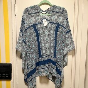 NWT J. Jill Navy and White Patterned Tunic